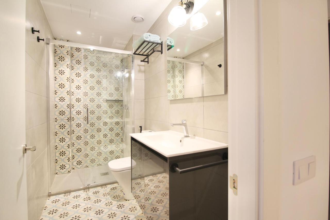Mediterranean Way - Cavaller Suites タラゴナ エクステリア 写真