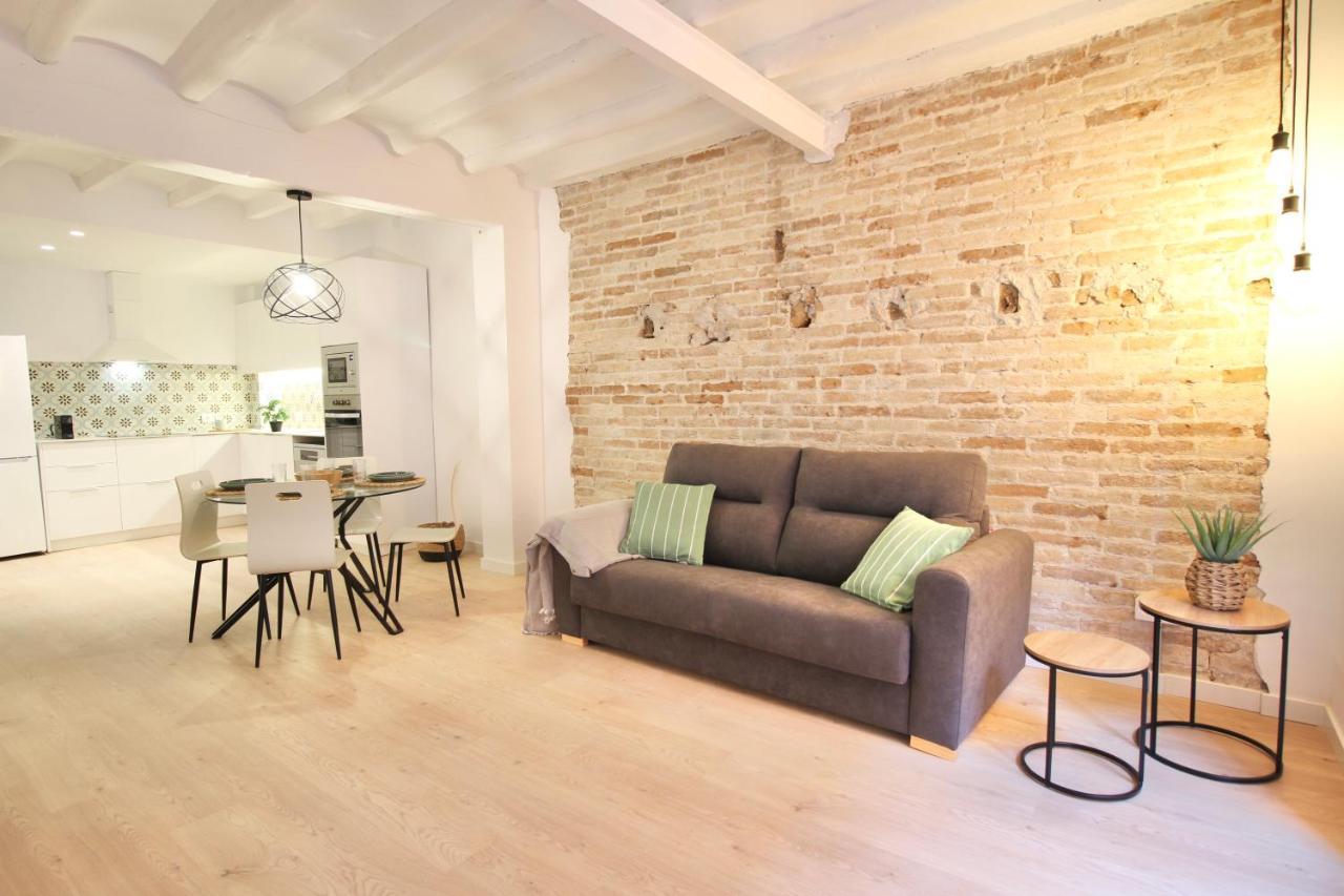 Mediterranean Way - Cavaller Suites タラゴナ エクステリア 写真