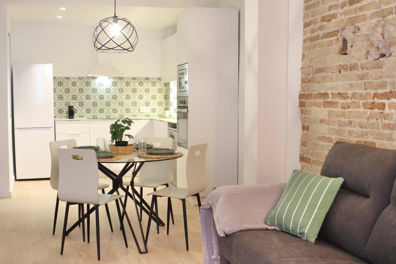 Mediterranean Way - Cavaller Suites タラゴナ エクステリア 写真