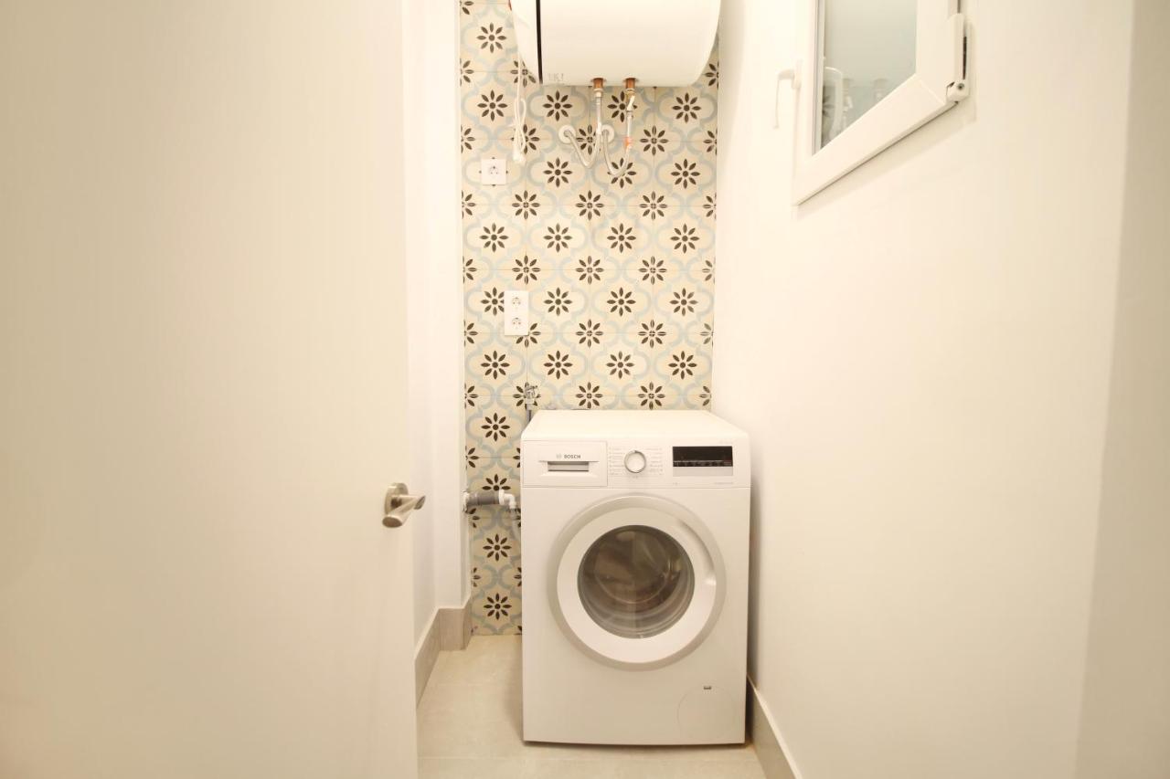 Mediterranean Way - Cavaller Suites タラゴナ エクステリア 写真