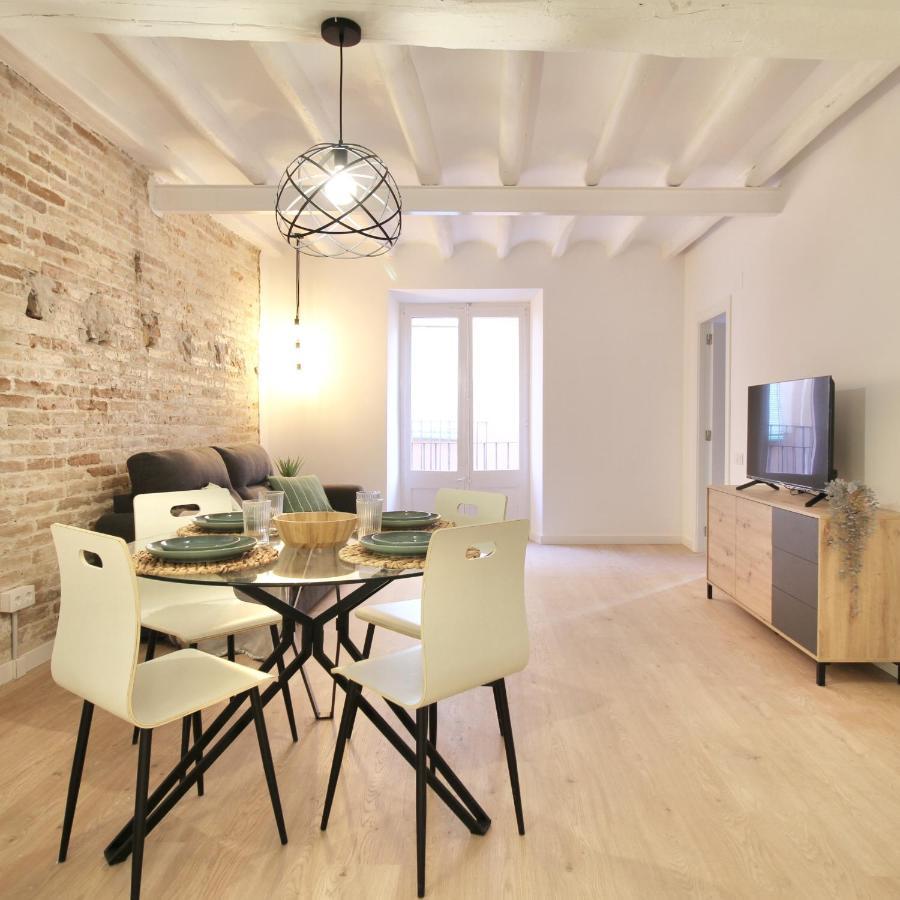 Mediterranean Way - Cavaller Suites タラゴナ エクステリア 写真